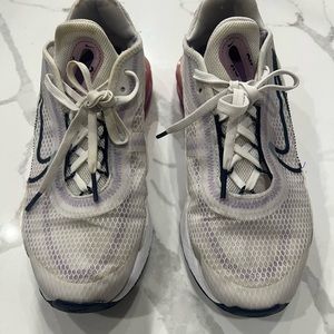 Kids Nike air max 2090